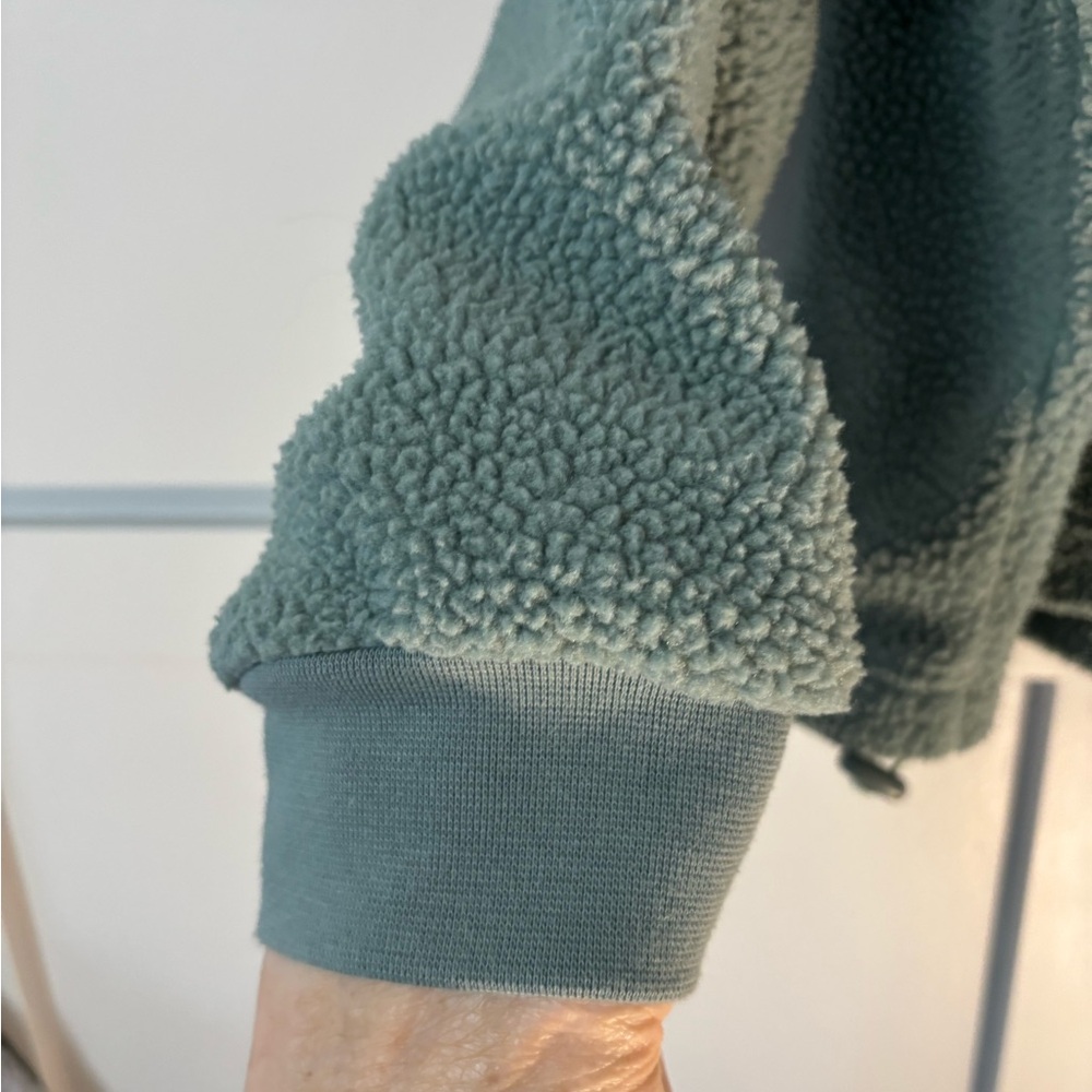 Women's Teal Half-Zip Sherpa From The UK - Picture 4 of 10